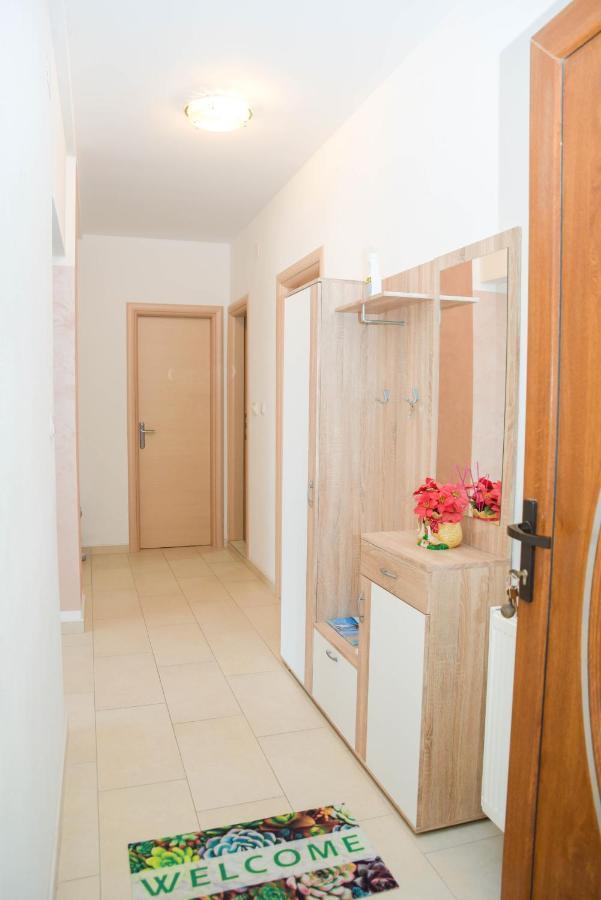 Apartment Andric Цриквеница Экстерьер фото