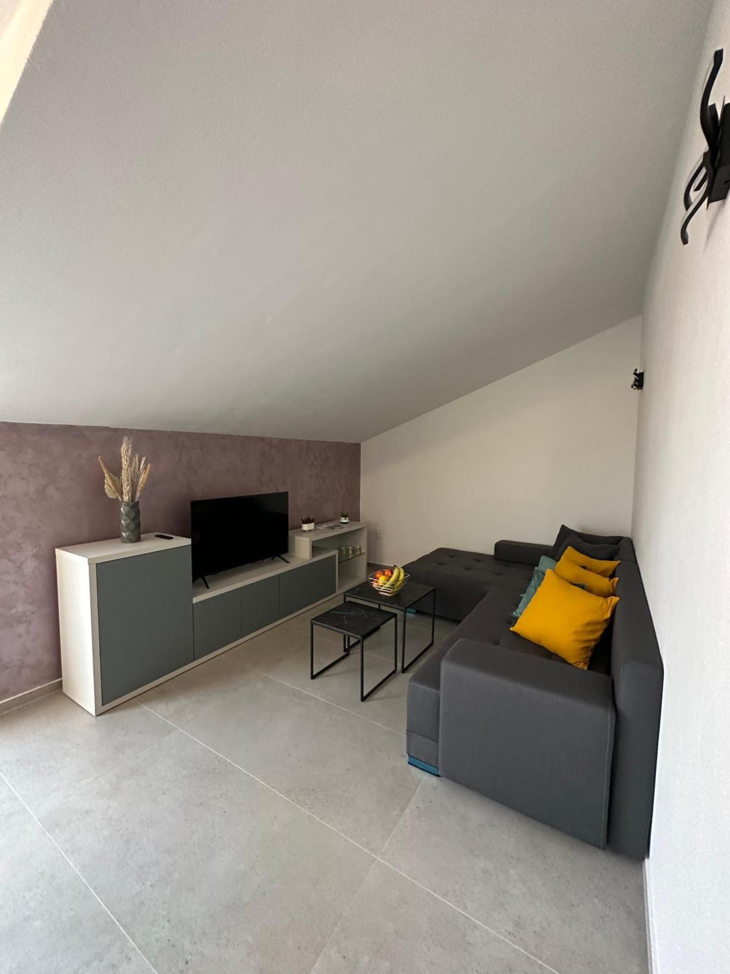 Apartment Andric Цриквеница Экстерьер фото